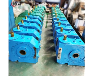 德凯A225钢厂连铸机专用二次包络蜗杆减速机